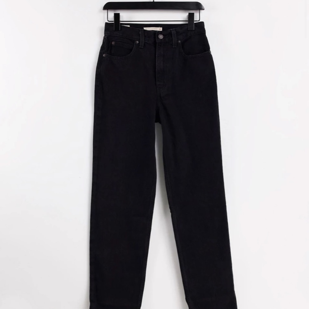 Levi’s 70’s straight leg jeans in black 28x31